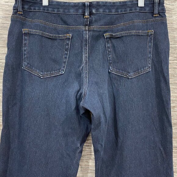 L.L.Bean Vintage Womens Favorite Fit Straight Leg Denim Jeans 12P Petite Blue Co - Picture 7 of 7